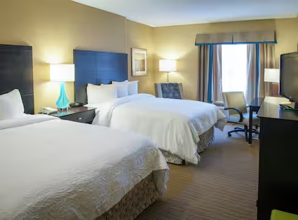 Hampton Inn & Suites - Downtown St. Petersburg