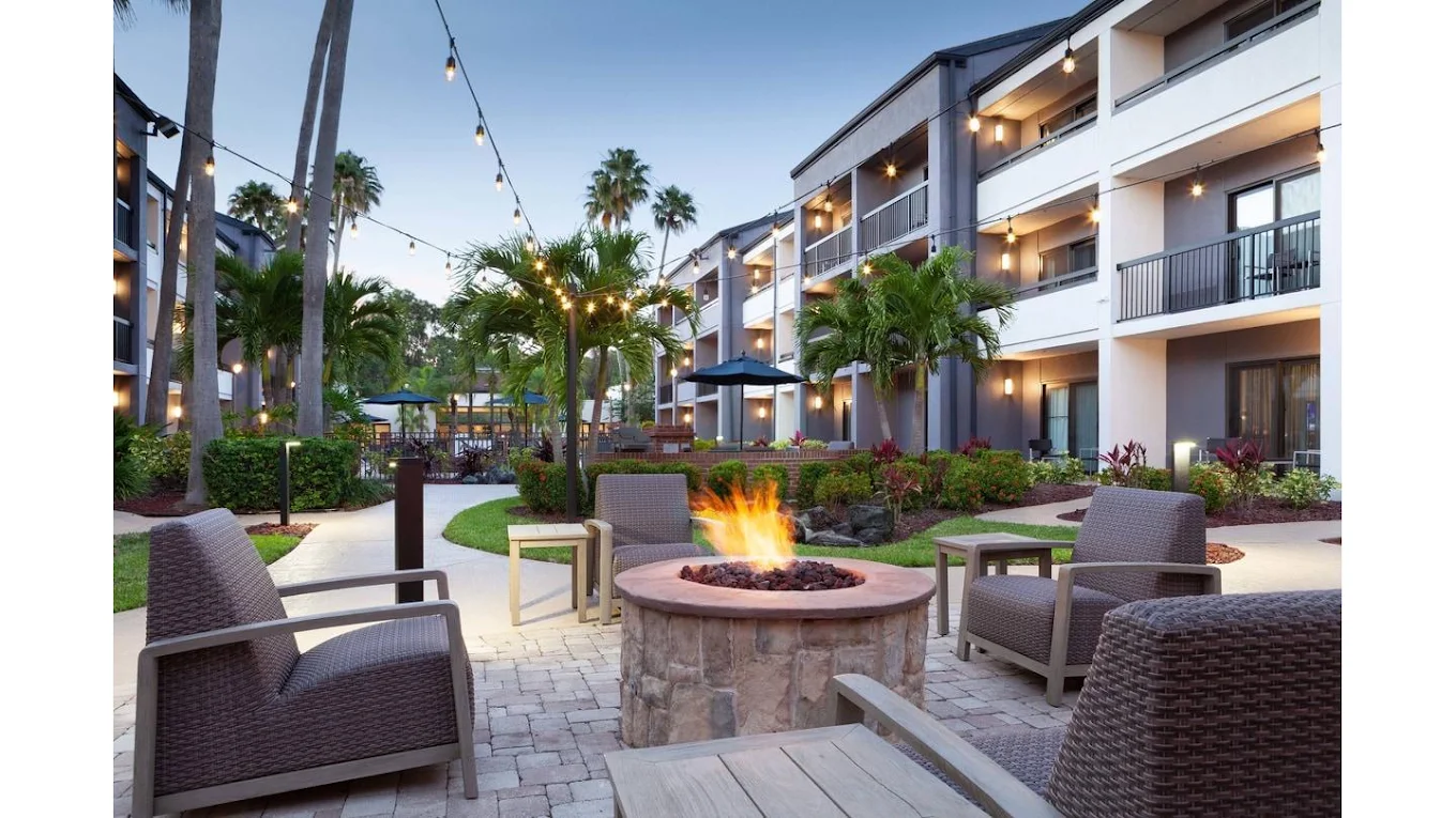 Courtyard by Marriott St. Petersburg Clearwater