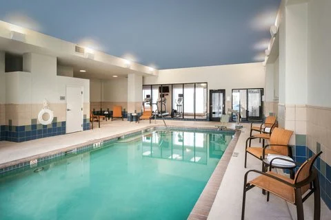 Courtyard by Marriott - St. Petersburg Downtown